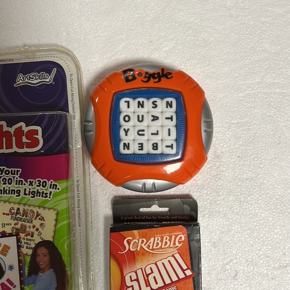 🆕 as seen on tv bubbles, poster lights, uno, scrabble, boggle, Messi bubbles - Picture 8 of 8